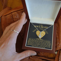 Load image into Gallery viewer, To My Soulmate Giftset with Alluring Beauty Necklace and Love Card - Artistry Imprints
